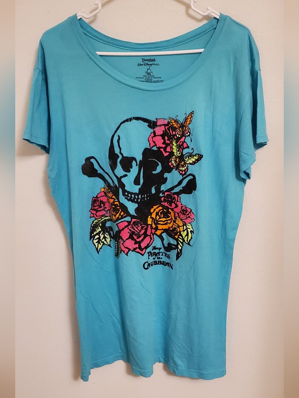 Disney Parks Women's Slim Fit Pirates of the Caribbean Graphic Tee 2XL RARE